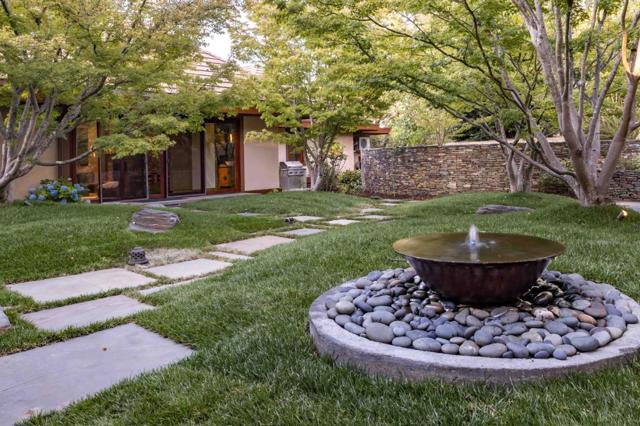 140 Farm Road, Woodside CA: https://media.crmls.org/mediaz/701c3d05-4c51-4c56-b784-4bd1fa064203.jpg