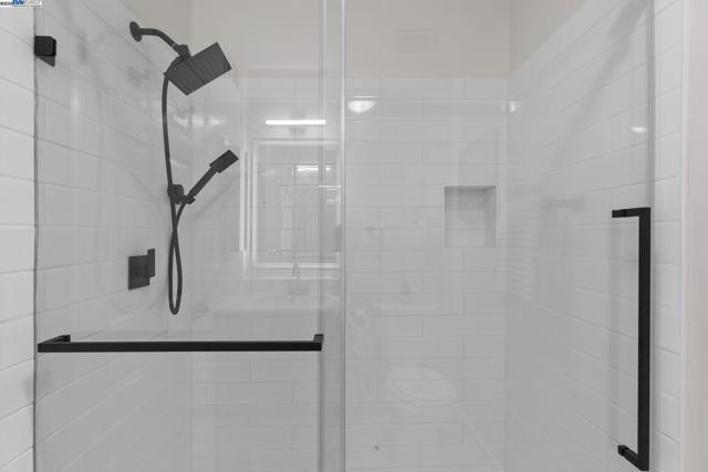 3501 Lake Ontario Dr, Fremont CA: https://media.crmls.org/mediaz/701f7c5e-5493-4b84-a257-f569a06d8605.jpg