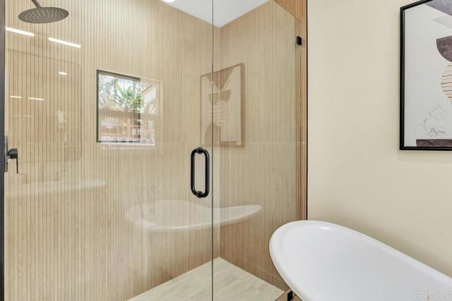 1165 Oak Drive, Vista CA: https://media.crmls.org/mediaz/70220d7a-4821-47d5-9c09-ea19db2d8e85.jpg