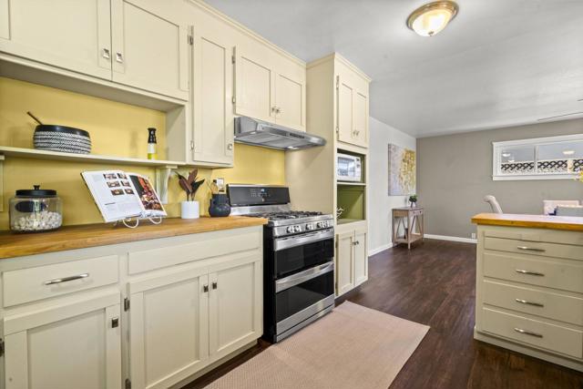 910 Monica Lane, Campbell CA: https://media.crmls.org/mediaz/702241a4-5e0c-4528-a57f-dbcb8ef21e6d.jpg