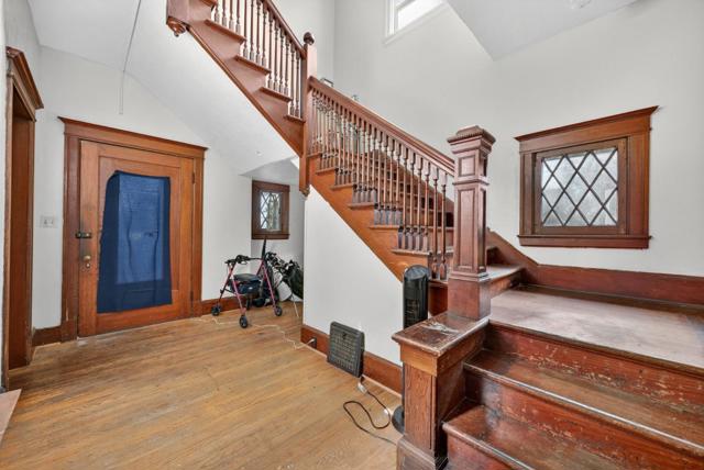 309 N 5th Street, San Jose CA: https://media.crmls.org/mediaz/7022822c-05ac-4687-a9bf-96c3c9f5a83b.jpg