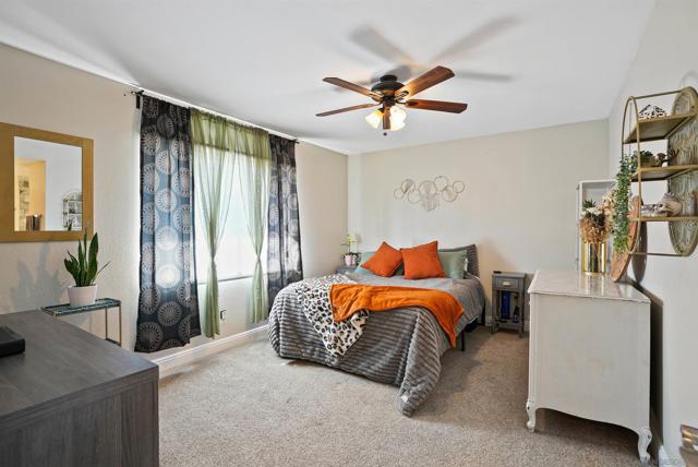 42608 Remora St, Temecula CA: https://media.crmls.org/mediaz/70238458-243d-4e24-9821-c78ea9240624.jpg