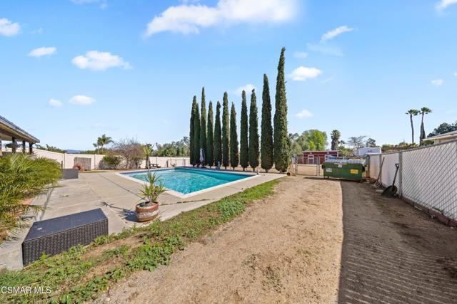 4931 Roundup Road, Norco CA: https://media.crmls.org/mediaz/7023e1e9-4613-4c91-b25f-02f17a9bc835.jpg
