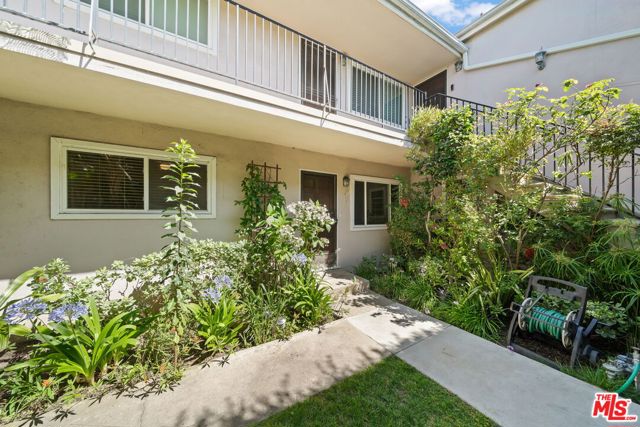 1517 Harvard Street, 3 photo 2