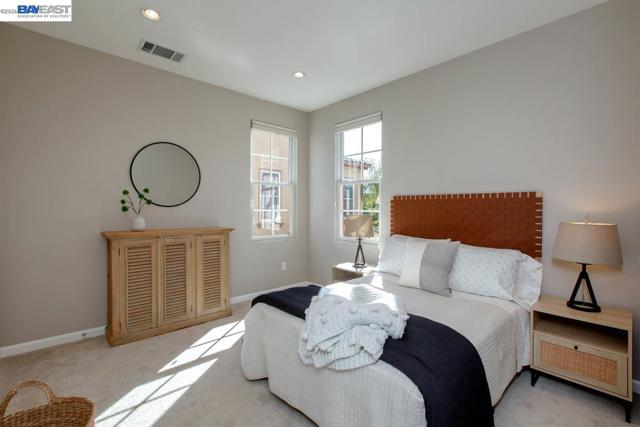 Image 50 of 60 For 2358 Coral Sea St