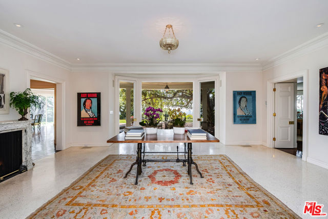 11080 Chalon Road, Los Angeles CA: https://media.crmls.org/mediaz/7027058f-45cf-447e-8734-0f0ec4f2dc35.jpg