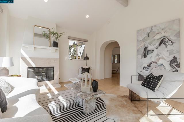 Image 24 of 56 For 200 Kirkcrest Ct