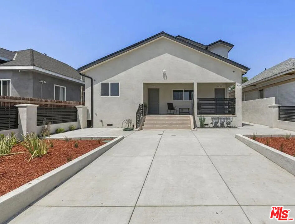 731 E 33rd Street #733