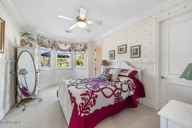 1816 Brittany Park Road, Camarillo CA: https://media.crmls.org/mediaz/7029cae9-cf7f-429f-a3c3-bcbe530f22d2.jpg