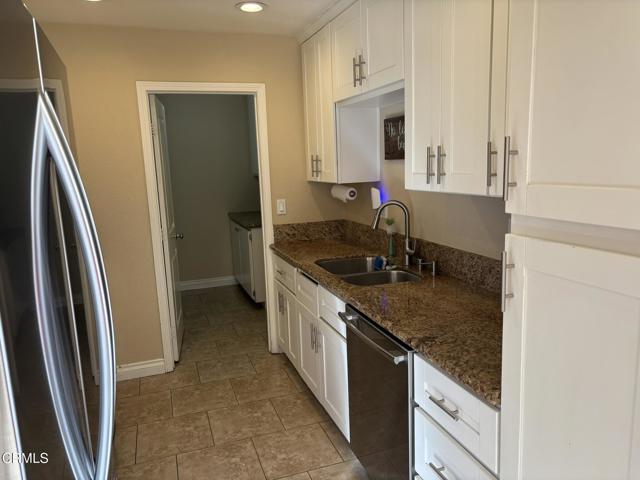 Detail Gallery Image 11 of 42 For 15006 Varsity #C,  Moorpark,  CA 93021 - 3 Beds | 2 Baths