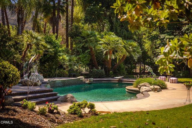 741 Saddle Lane, Ojai CA: https://media.crmls.org/mediaz/702abe5c-2603-43d7-8c8a-c942dd32a4f5.jpg
