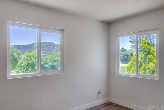 Image 33 of 72 For 631 Rosalie Way