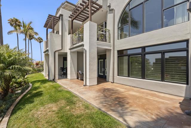 5470 La Jolla Boulevard, La Jolla CA: https://media.crmls.org/mediaz/702bf6bd-df65-42cd-a437-dd61f1dbfccb.jpg