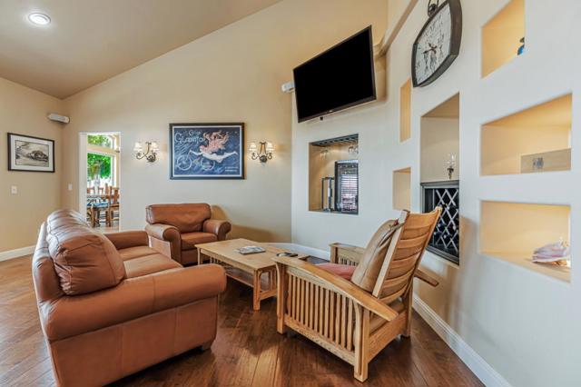 50 Schmidt Court, Hollister CA: https://media.crmls.org/mediaz/702c281f-76df-4a63-a01c-d0cf2a75a1a4.jpg