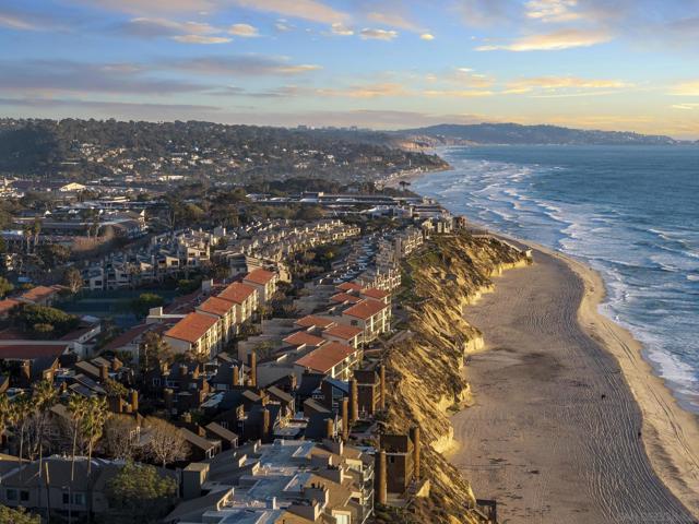 429 S Sierra Ave, Solana Beach CA: https://media.crmls.org/mediaz/702c3403-3539-4cad-9f8a-b1d79110b41f.jpg