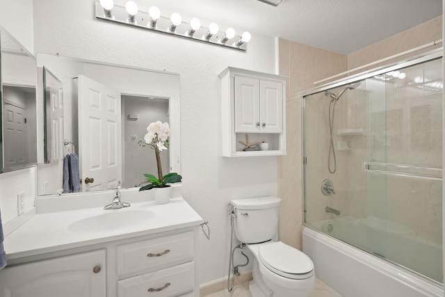 1648 Parkview Green Circle, San Jose CA: https://media.crmls.org/mediaz/702c5b43-62a0-4fd1-addc-9aac01a77291.jpg