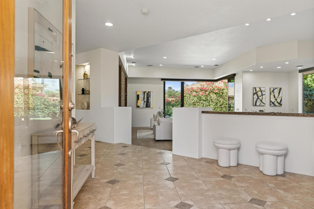 MLS #219138527DA image #4