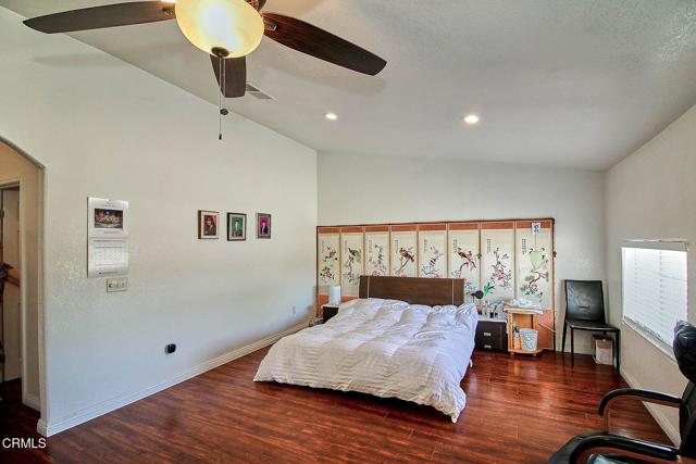 10424 Santa Fe Fire Road, Lucerne Valley CA: https://media.crmls.org/mediaz/702d5bb9-e69a-497f-bbee-b2253f3f2c3e.jpg