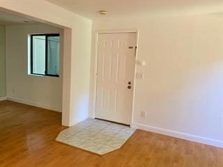 5693 Makati Circle, San Jose CA: https://media.crmls.org/mediaz/702e175c-2441-4e8c-aa2a-147827143ab5.jpg