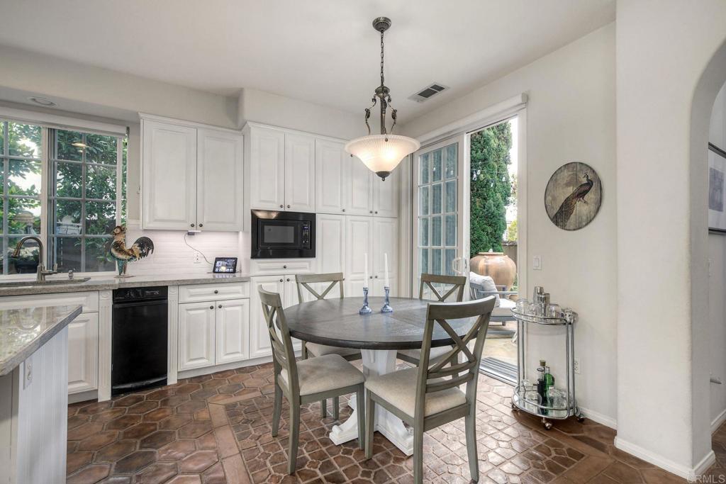 688 Cypress Hills Drive - photo 8