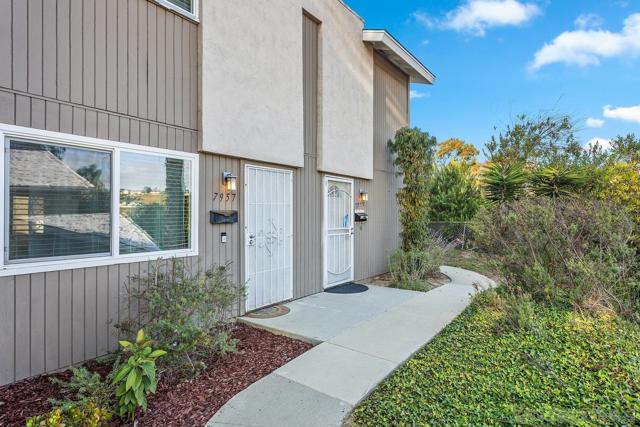 7957 Camino Kiosco, San Diego, California 92122, 2 Bedrooms Bedrooms, ,1 BathroomBathrooms,Condominium,For Sale,Camino Kiosco,250020921SD