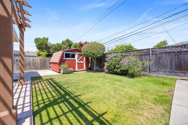 313 Del Rosa Way, San Mateo CA: https://media.crmls.org/mediaz/70307b45-6062-4b23-ab84-7a76d489215d.jpg