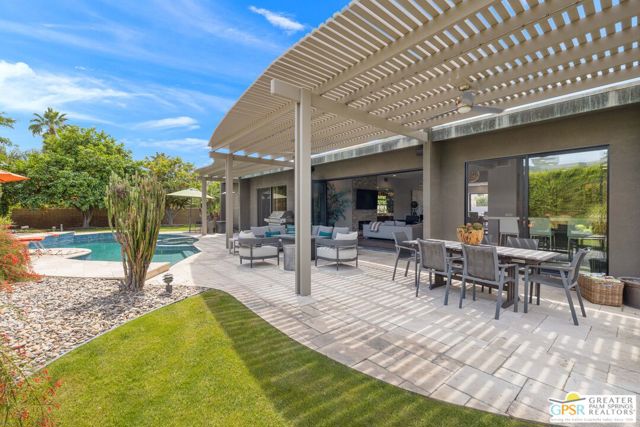 36870 Los Alamos Road, Rancho Mirage CA: https://media.crmls.org/mediaz/703190c5-3260-4e2f-933c-669bd6d035d0.jpg