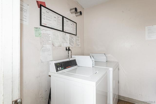 4164 Cherokee Ave, San Diego CA: https://media.crmls.org/mediaz/7031c08c-2ad6-4565-9145-f4c702f83620.jpg
