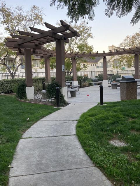 Detail Gallery Image 20 of 38 For 16941 Meadowlark Ridge Rd #1,  Rancho Bernardo (San Diego),  CA 92127 - 2 Beds | 2 Baths