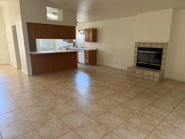 51580 Avenida Villa, La Quinta CA: https://media.crmls.org/mediaz/70321584-bb17-43fc-8491-84d14192c907.jpg