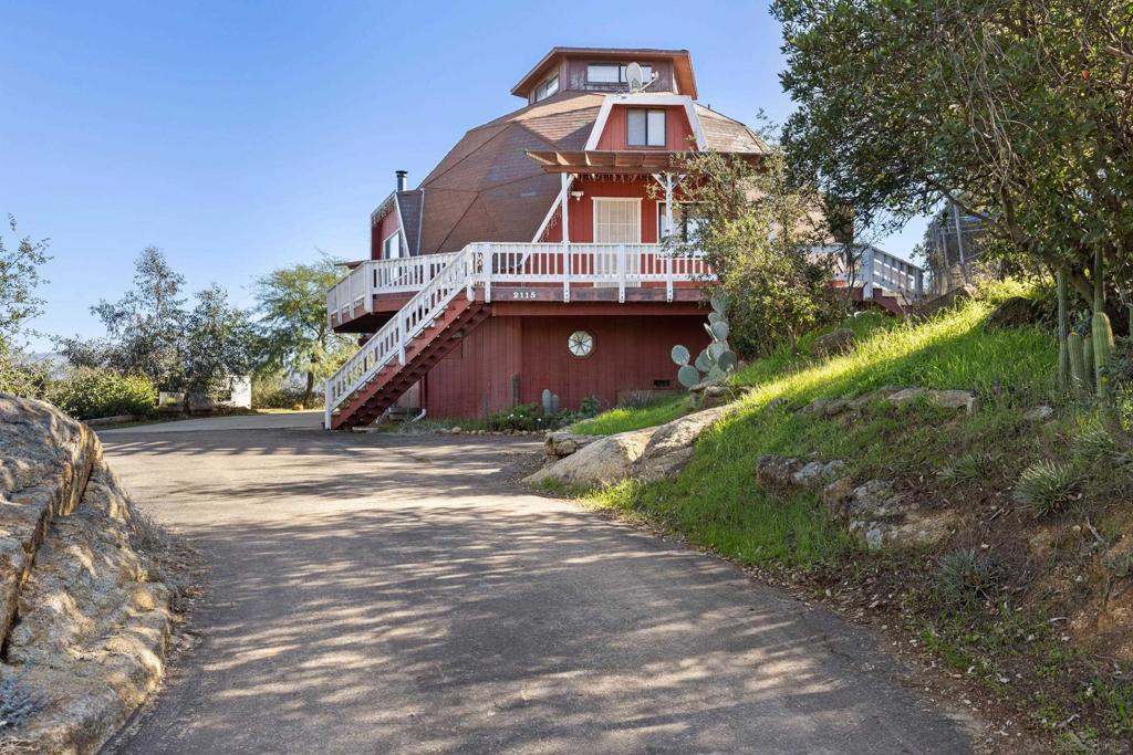 2115 Mother Grundy Truck Trl