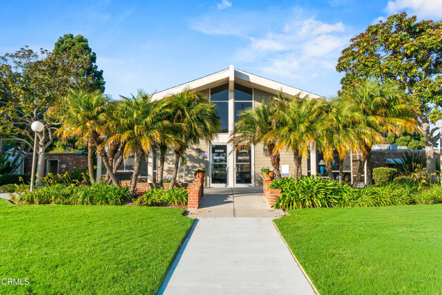 243 E Elfin Green, Port Hueneme CA: https://media.crmls.org/mediaz/7034201c-81f1-4011-98a9-e89c8a88f30f.jpg