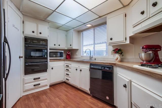 Detail Gallery Image 15 of 48 For 276 N El Camino Real #97,  Oceanside,  CA 92058 - 2 Beds | 2 Baths