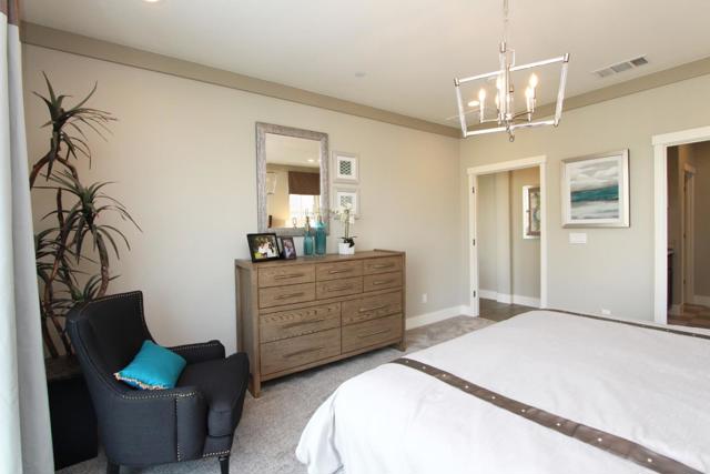 1656 Dolomite Drive, Los Banos CA: https://media.crmls.org/mediaz/703612e4-b0e6-47df-8e07-e6a4075b5b20.jpg