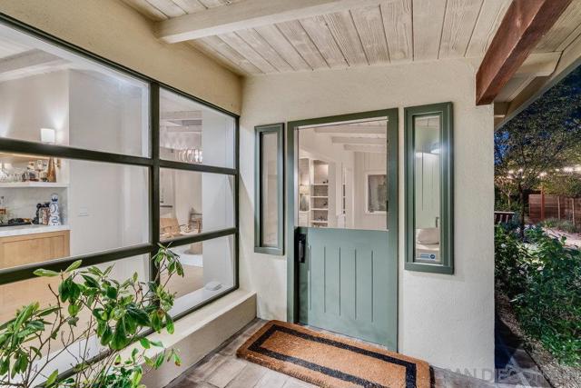 15035 El Camino Real, Del Mar CA: https://media.crmls.org/mediaz/7036b538-4483-40f7-8ef0-71cff6c38eca.jpg