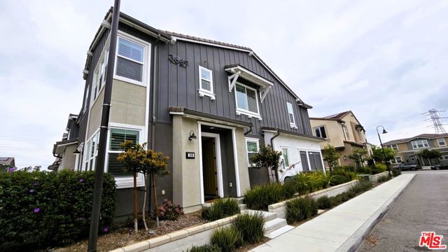 3669 E Happy Paseo, Ontario CA: https://media.crmls.org/mediaz/703779ab-0061-4864-b0ac-f97f28eba8b2.jpg