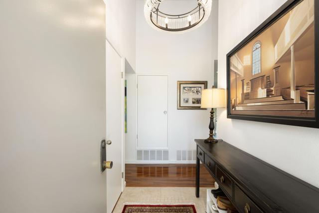 Image 2 of 17 For 2100 Sunshine Cir Circle