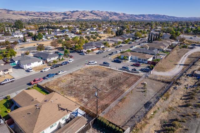 0 Muirfield Drive, San Jose CA: https://media.crmls.org/mediaz/7037dd6e-a12e-4f56-a8b0-ef5d2f0f1857.jpg