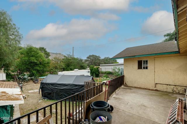 1151 Grant Line Street, Santa Paula CA: https://media.crmls.org/mediaz/703851df-fcee-41f8-9e6b-df7692010606.jpg