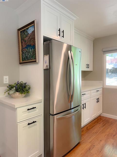 148 Ascot Ct, Moraga CA: https://media.crmls.org/mediaz/70395f6e-34ce-4d3f-8b4b-df43ff3dbbd6.jpg