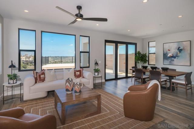 2936 Copley Ave, San Diego CA: https://media.crmls.org/mediaz/703abc6c-3f13-44a4-bf65-6d30c9384590.jpg