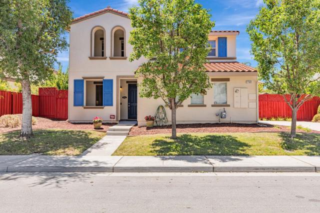17425 Shelton Way, Morgan Hill CA: https://media.crmls.org/mediaz/703b80f0-981f-49f9-b81a-11d6b6dbe96d.jpg