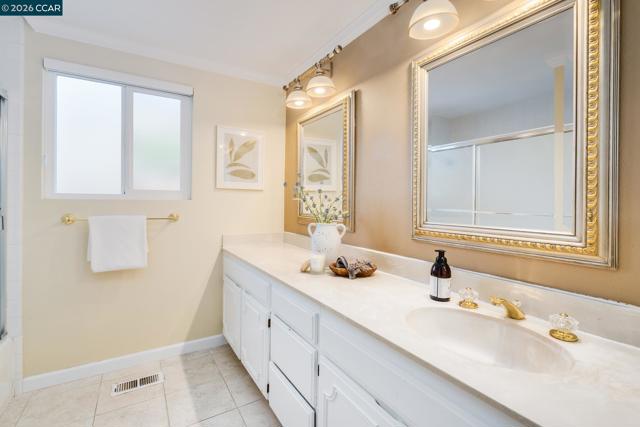 Image 16 of 32 For 855 Columbine Ct