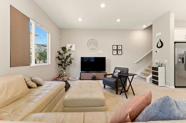 Detail Gallery Image 16 of 48 For 2119 Bluestone Circle, Chula Vista,  CA 91913 - 4 Beds | 2/1 Baths