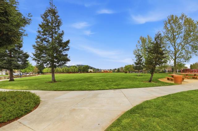 1510 Dovetail Way, Gilroy CA: https://media.crmls.org/mediaz/703edae2-2606-4e6d-974b-fa1c5706e834.jpg