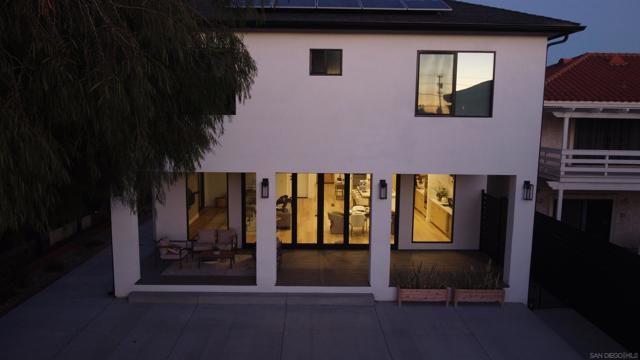 1826 Galveston St, San Diego CA: https://media.crmls.org/mediaz/7040dba3-2857-4d26-a62c-f933e486f82f.jpg