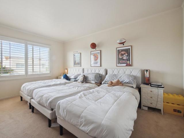 Image 12 of 47 For 127 Riverton Drive