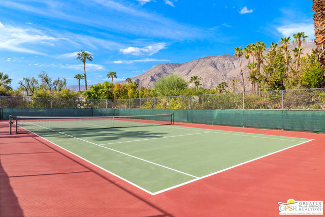 357 W Mariscal Road, Palm Springs, CA 92262