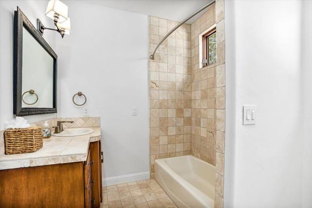 25926 Puerta Del Cajon, Monterey CA: https://media.crmls.org/mediaz/70447a50-1745-4d3c-b930-388978903ecf.jpg