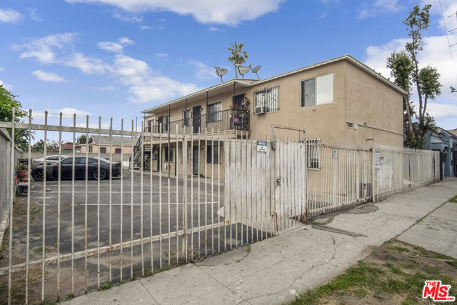6209 Hoover Street, Los Angeles, California 90044, ,Multi-Family,For Sale,Hoover,24391891